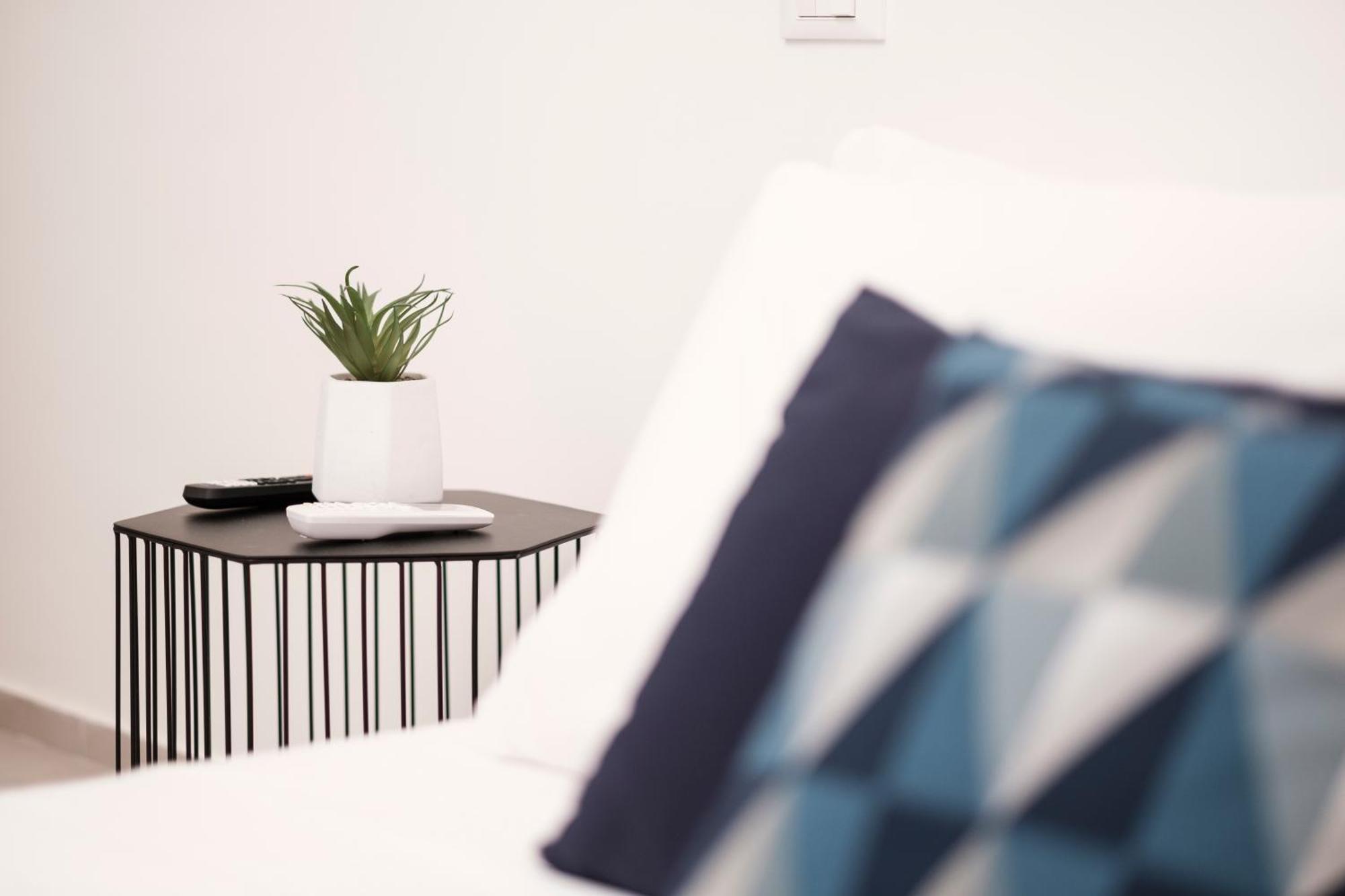 Pepoli Deluxe - Exclusive Apartment - Free Parking Trapani Zewnętrze zdjęcie