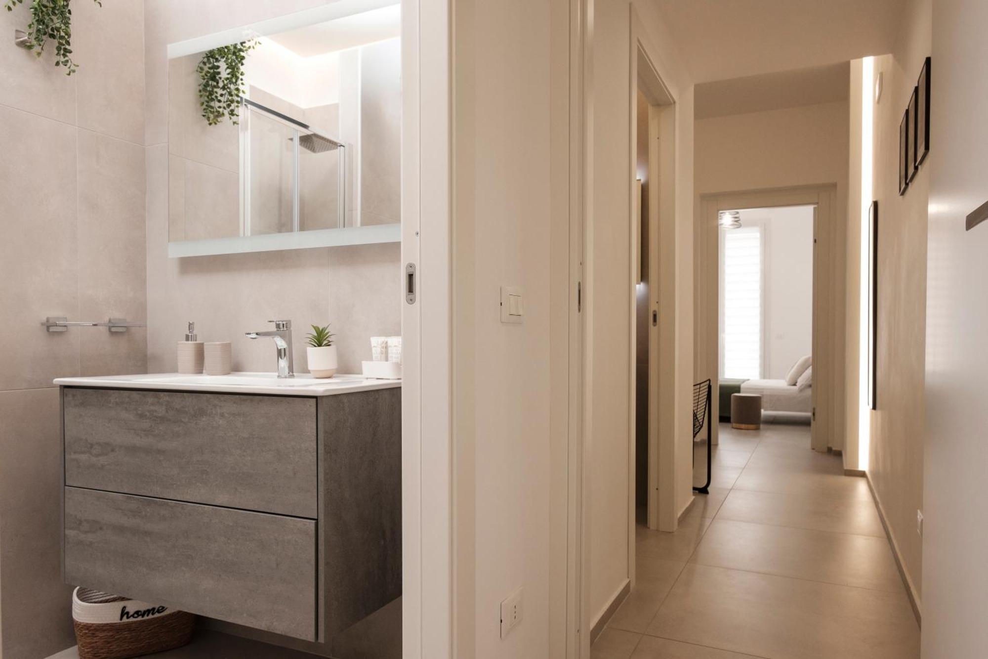 Pepoli Deluxe - Exclusive Apartment - Free Parking Trapani Zewnętrze zdjęcie